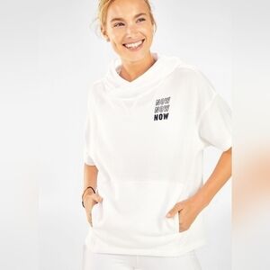 FABLETICS Hadley Hi-Low Short-Sleeve Hoodie Top shirt